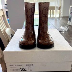 Gucci rain boots